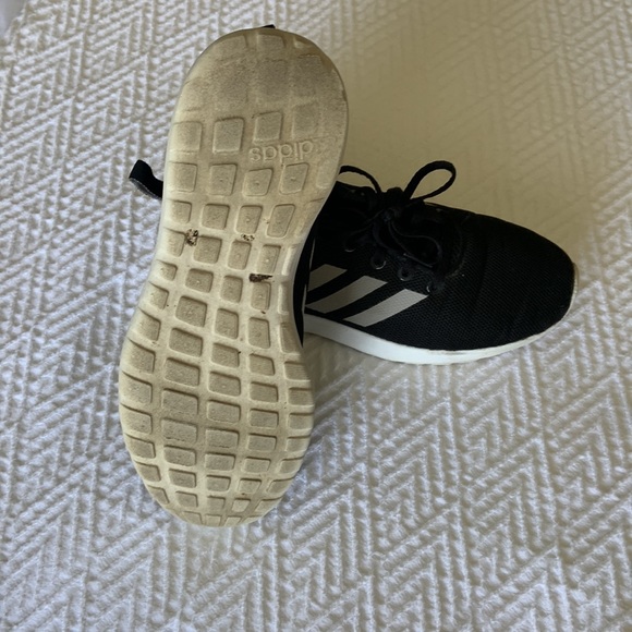 Adidas Cloudfoam - Picture 5 of 8